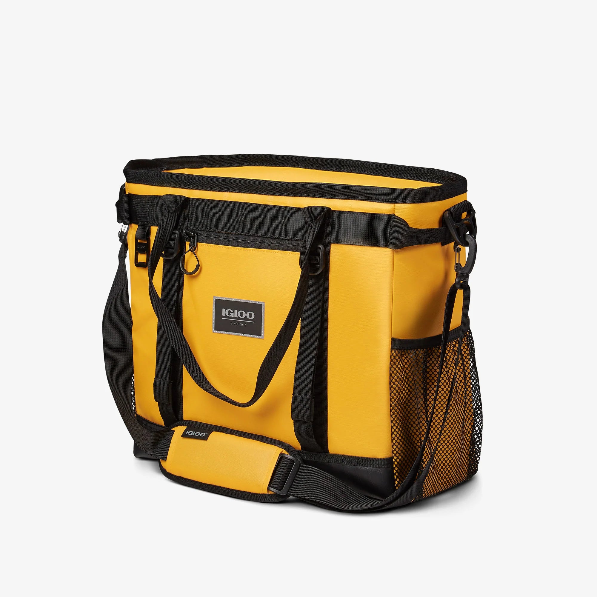 Igloo Coolers Pursuit 30-Can Tote - Image 2