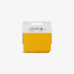 Igloo Coolers Peanuts 75th Anniversary Little Playmate 7 Qt Cooler