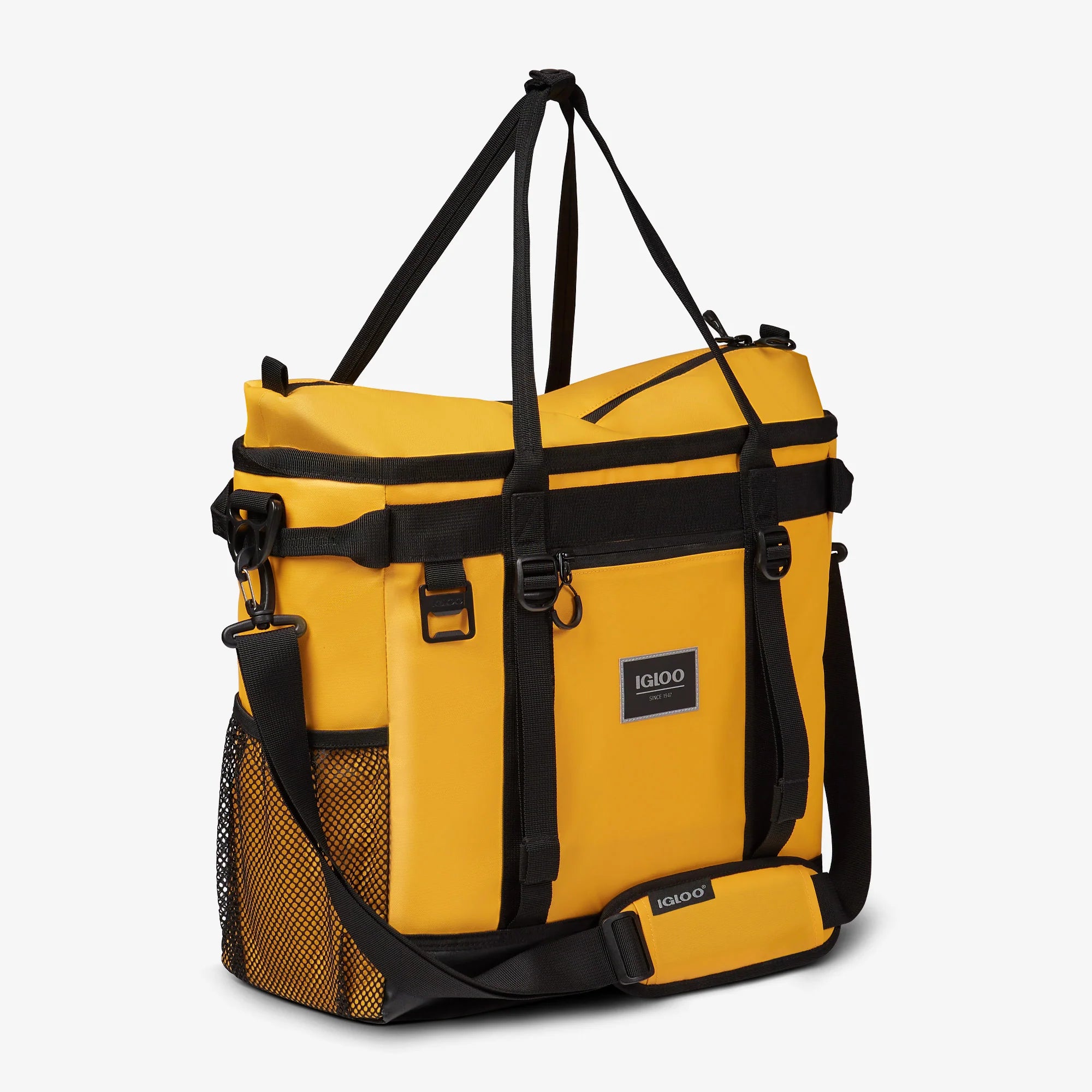 Igloo Coolers Pursuit 30-Can Tote - Image 6