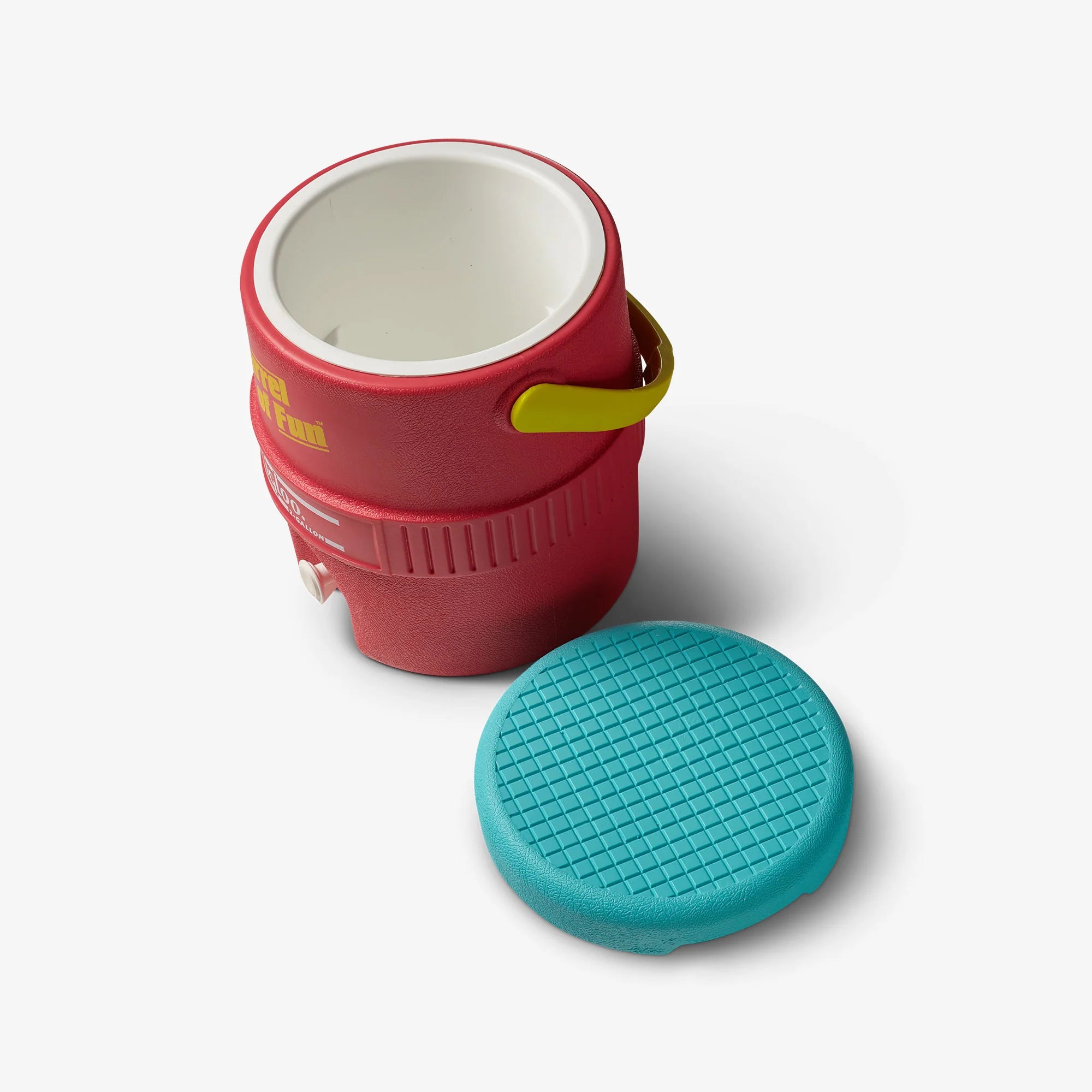 Igloo Coolers Retro Barrel of Fun 2 Gallon Jug - Image 44